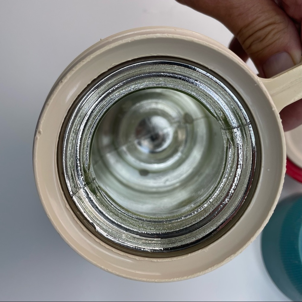 Vintage Thermos Bottle with Screw On Lid and Cup - Picture 13 of 14